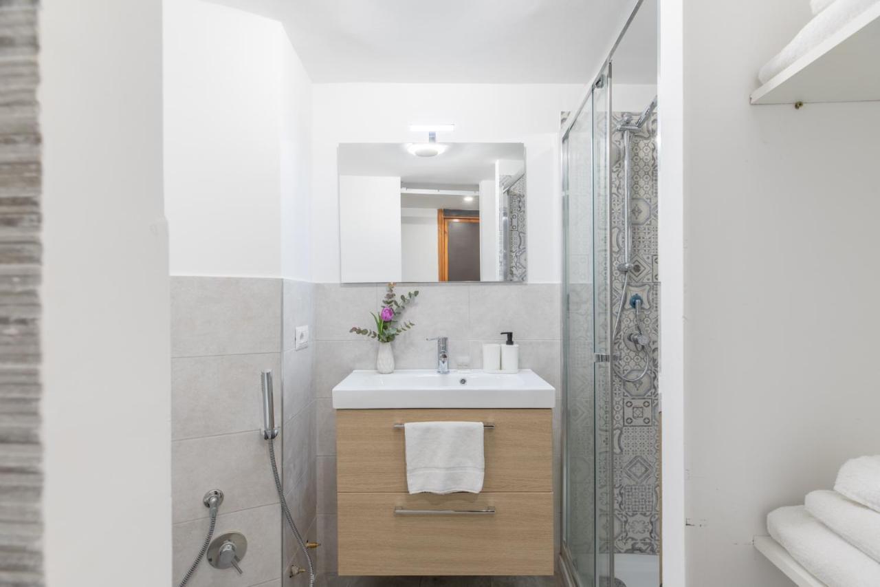 Iflat Small Studio In The Heart Of Trastevere Apartamento Roma Exterior foto